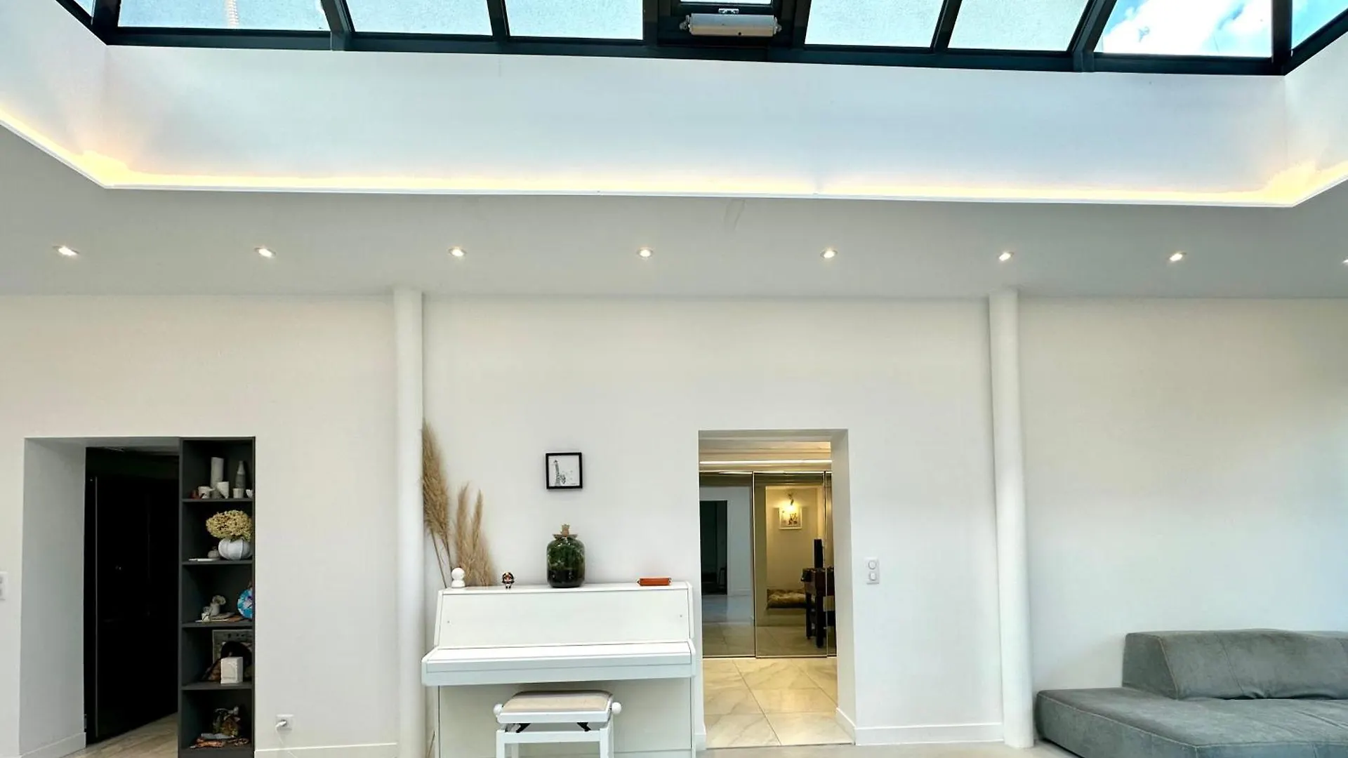 Holiday home Maison De Verdure Proche De Paris Bagneux
