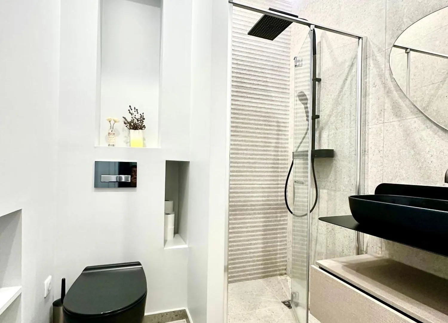 Holiday home Maison De Verdure Proche De Paris Bagneux
